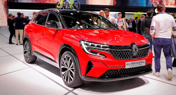 2022 Renault Austral SUV feiert Premiere in Paris 