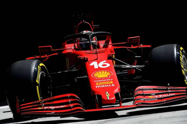Ferrari kündigt Partnerschaft mit Chip-Hersteller Qualcomm an