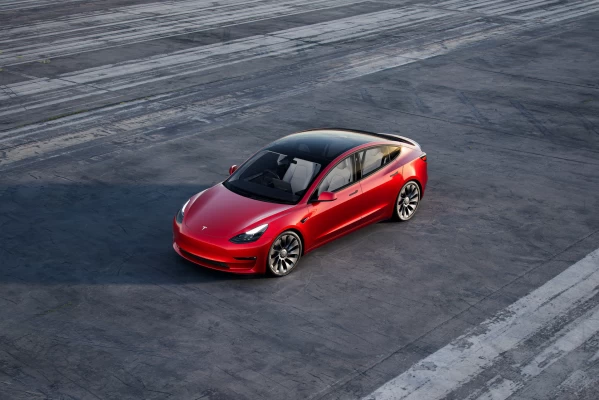 Tesla schockt deutsche Verbraucher mit einer Preiserhöhung von 7.000 Euro 