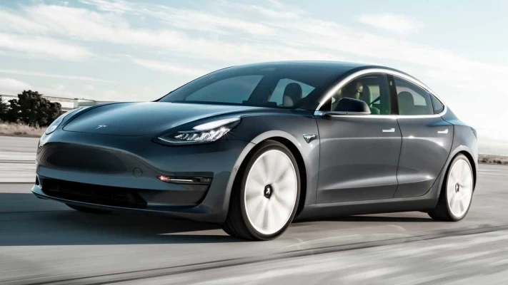 Tesla Model 3 wird zum meistverkauften Auto in Europa