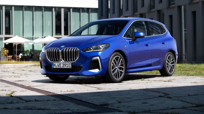 Neuer BMW 2er Active Tourer Plug-in-Hybrid 2022 - Preise und Details