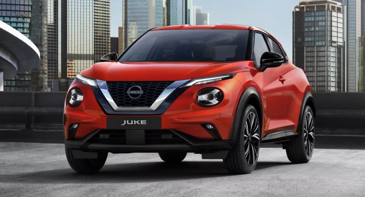 Der Nissan Juke 2023 erhält ein neues Emblem und eine leicht überarbeitete Karosserie  